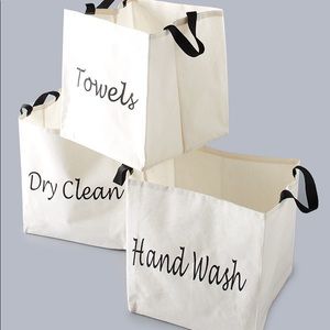 AUCTION PRICE👩🏻‍⚖️ Canvas Storage Baskets Set of 3